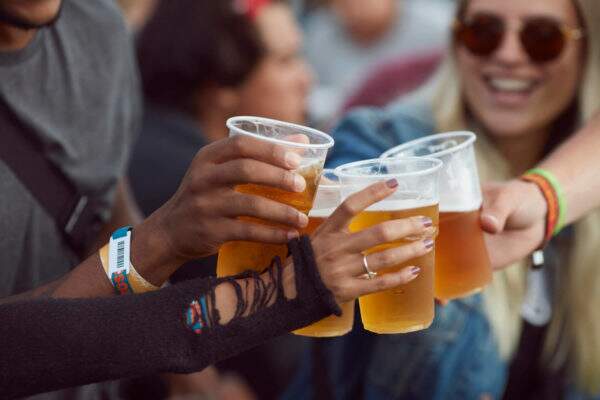 binge drinking entenda porque essa prática é perigosa